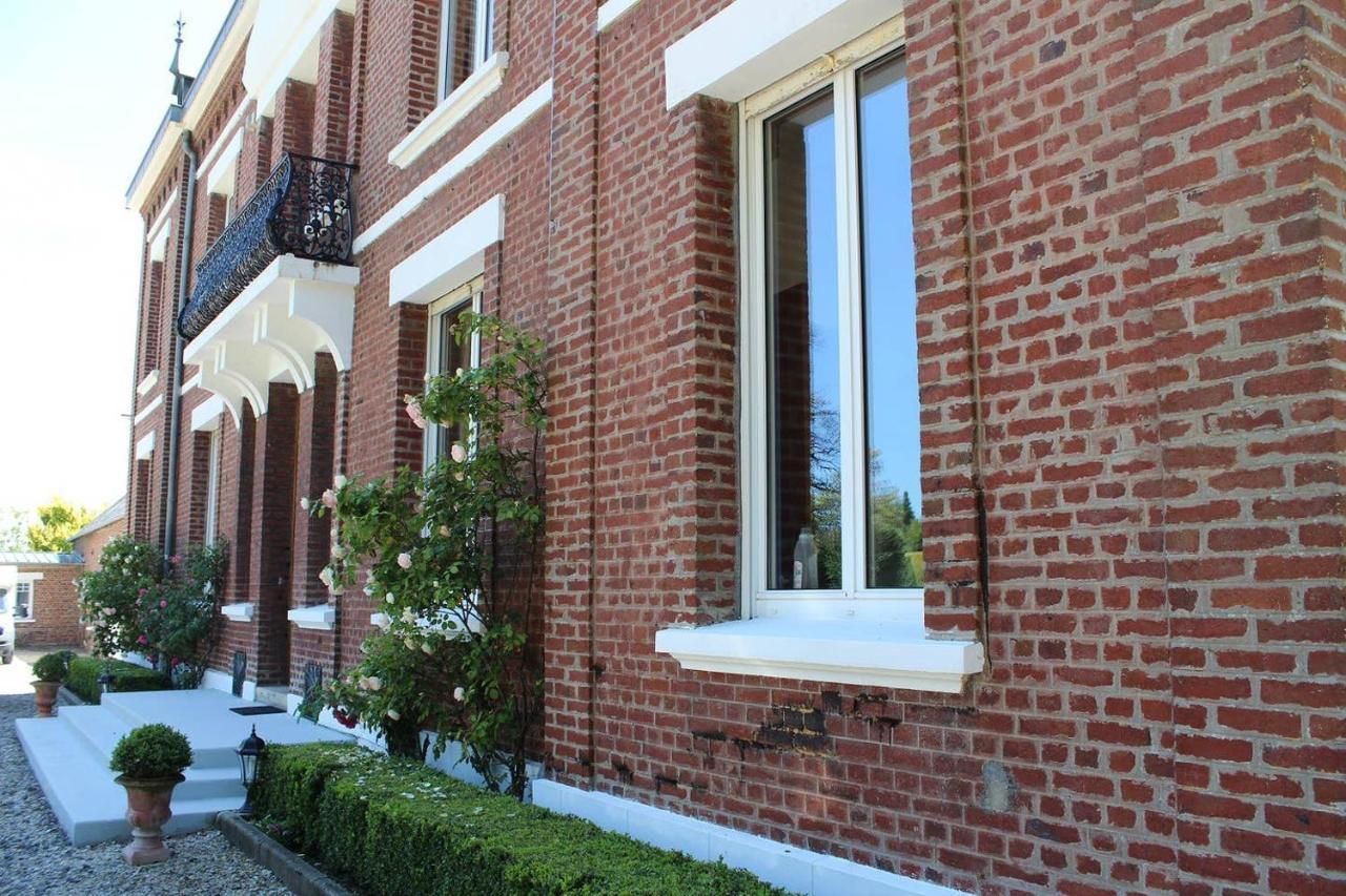 Chambres Chez L'Habitant Au Chateau De Martinsart Mesnil-Martinsart 外观 照片